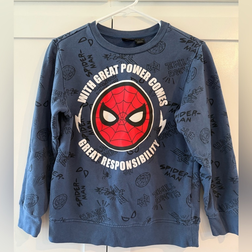 Marvel Spider-Man kids sweatshirt size large. 60% cotton and 40%‎ polyester.